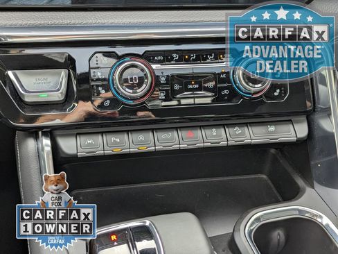 Certified 2024 GMC Sierra 1500 Denali AWD/4WD image 11
