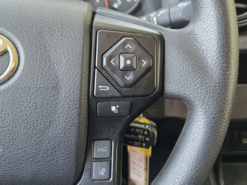 Used 2022 Toyota Tacoma SR RWD image 29