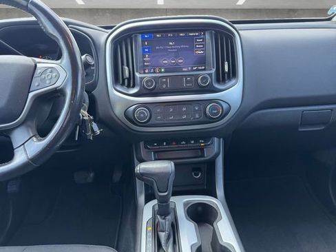 Used 2020 Chevrolet Colorado LT w/ Safety Package image 3