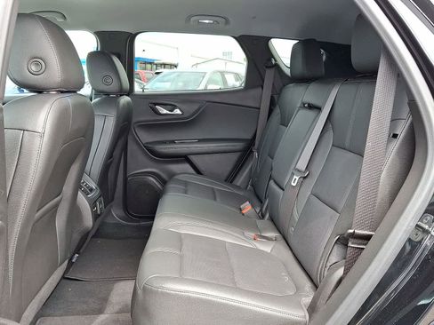 Used 2022 Chevrolet Blazer LT w/ Sound & Technology Package FWD image 31