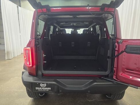 New 2025 Ford Bronco Badlands image 18