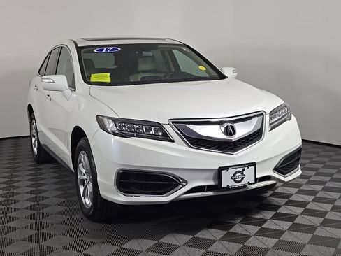 Used 2017 Acura RDX AWD image 3
