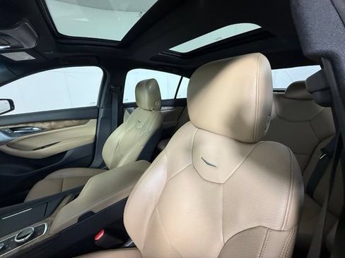Used 2023 Cadillac CT5 Premium Luxury RWD image 9