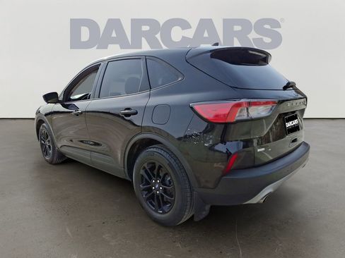 Used 2020 Ford Escape SE Sport image 4