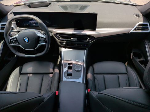 Used 2025 BMW 330i Sedan RWD image 32