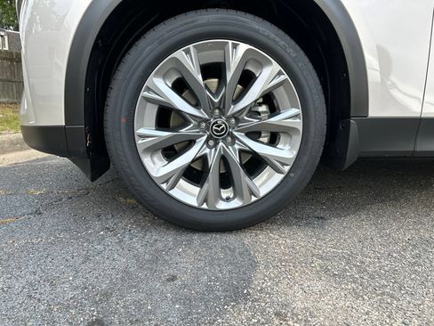 New 2026 MAZDA CX-90 3.3 Turbo w/ Preferred Package AWD/4WD image 11