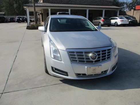 Used 2014 Cadillac XTS image 23