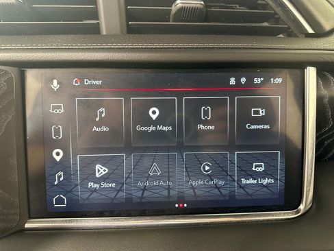 Used 2023 GMC Yukon Denali AWD/4WD image 32
