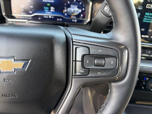 Used 2025 Chevrolet Silverado 2500 High Country w/ High Country Premium Package AWD/4WD image 26