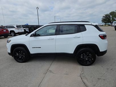 New 2026 Jeep Compass Latitude