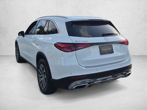 Used 2024 Mercedes-Benz GLC 300 image 8