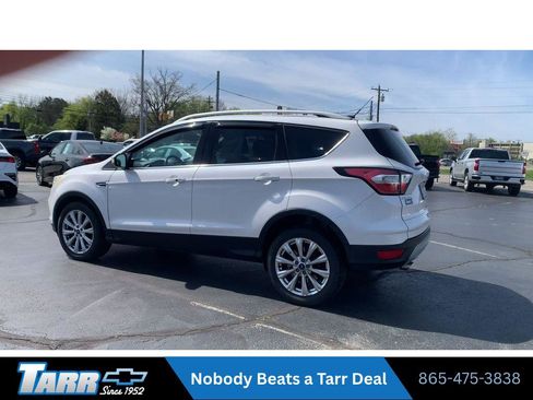 Used 2017 Ford Escape Titanium AWD/4WD image 6