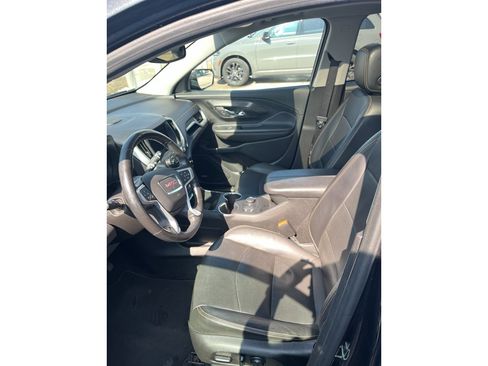 Used 2018 GMC Terrain SLT w/ Preferred Package image 9