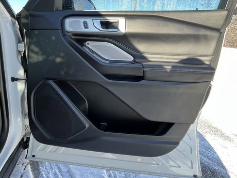 Used 2020 Ford Explorer ST w/ ST Street Pack image 21