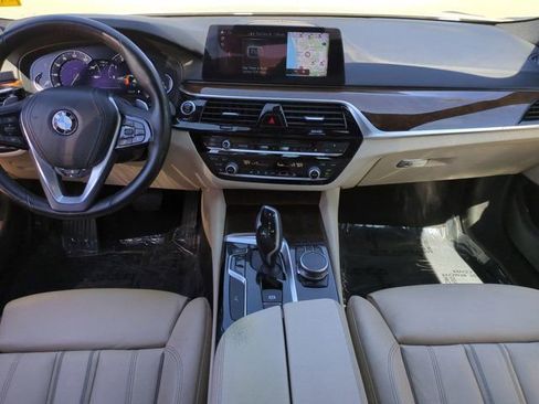 Used 2018 BMW 540i xDrive w/ Premium Package image 13