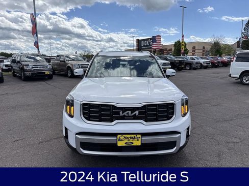 Used 2024 Kia Telluride S w/ S Sunroof Package AWD/4WD image 4
