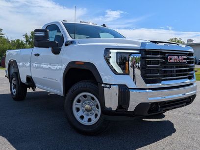 New 2026 GMC Sierra 3500 Pro w/ Convenience Package