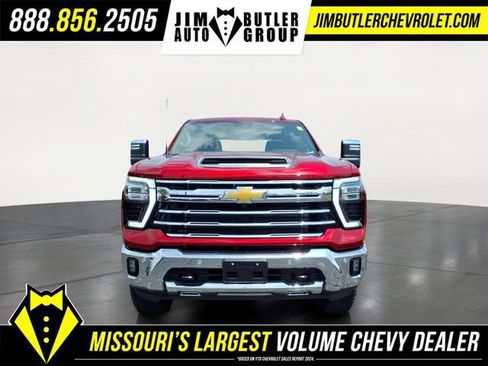 Used 2025 Chevrolet Silverado 2500 LTZ w/ LTZ Plus Package AWD/4WD image 26