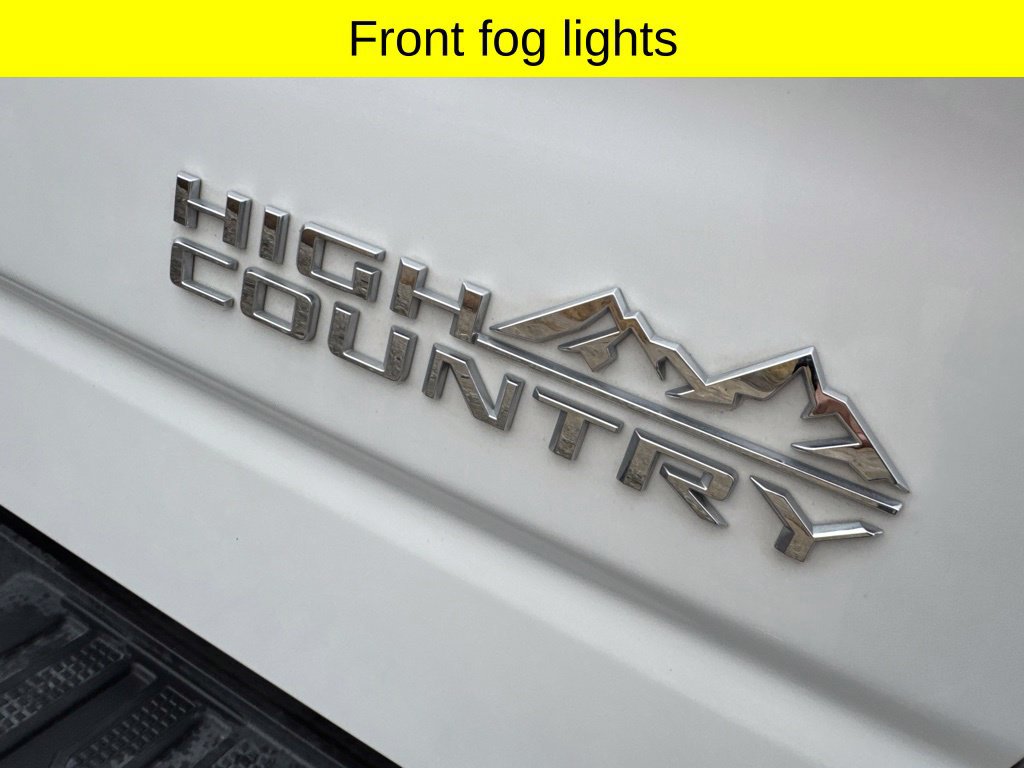 Used 2021 Chevrolet Silverado 1500 High Country w/ Technology Package AWD/4WD image 12