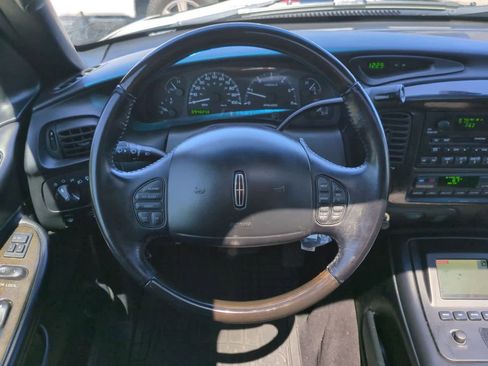 Used 2002 Lincoln Blackwood image 24