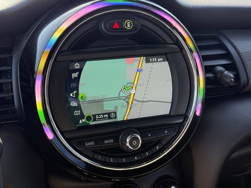 Used 2021 MINI Cooper Cooper w/ 6.5" Touchscreen Package image 20