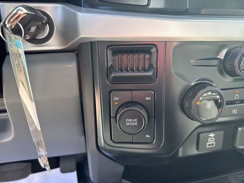 New 2026 Ford F250 4x4 Regular Cab Super Duty image 32