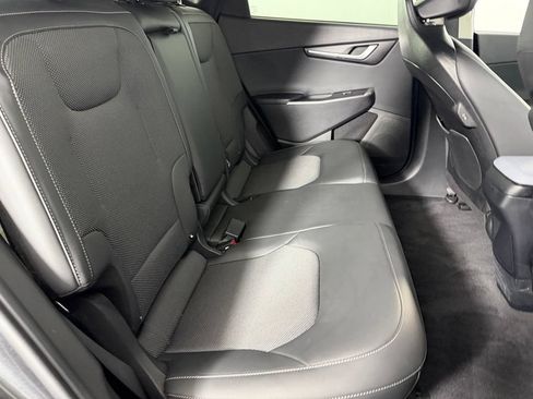 Used 2024 Kia EV6 Light RWD image 29