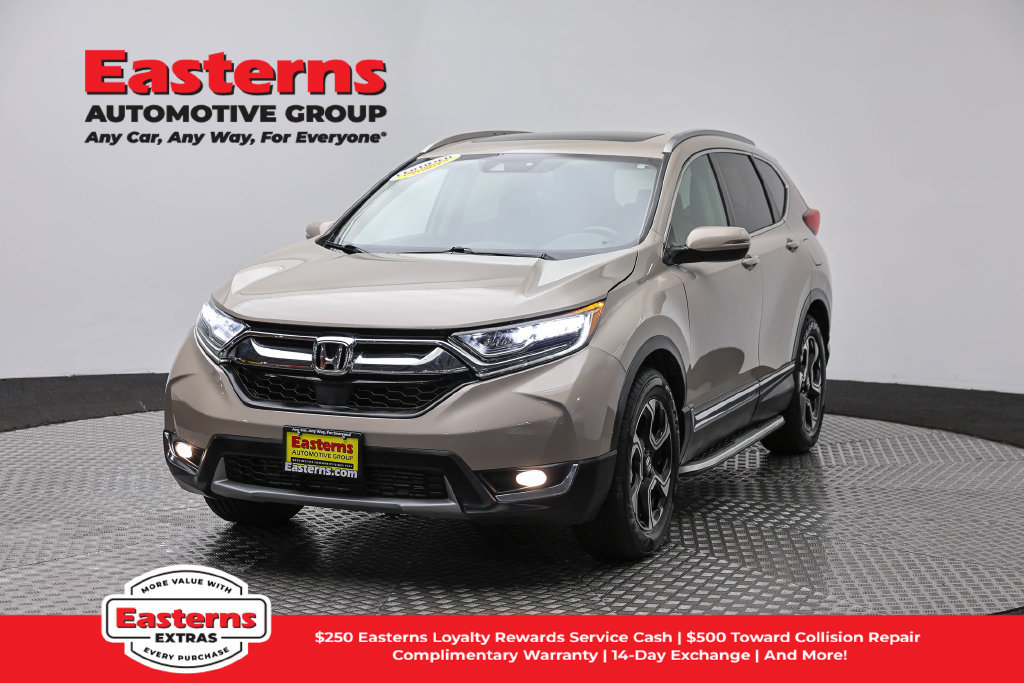 Used 2018 Honda CR-V Touring image 1
