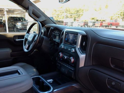 Used 2021 GMC Sierra 1500 SLT w/ SLT Convenience Package image 25