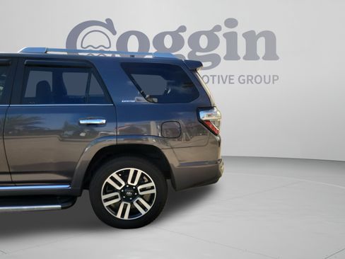 Used 2019 Toyota 4Runner Limited RWD image 33