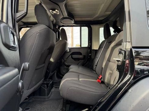 Used 2023 Jeep Wrangler Sport image 22