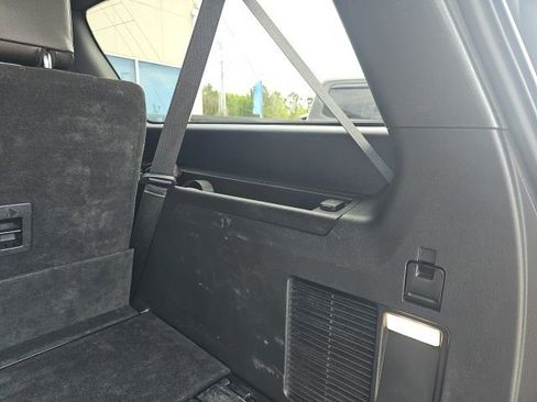 Used 2021 Ford Expedition Max Limited image 10