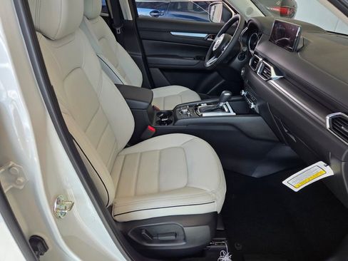 New 2025 MAZDA CX-5 AWD 2.5 S w/ Preferred Package image 3