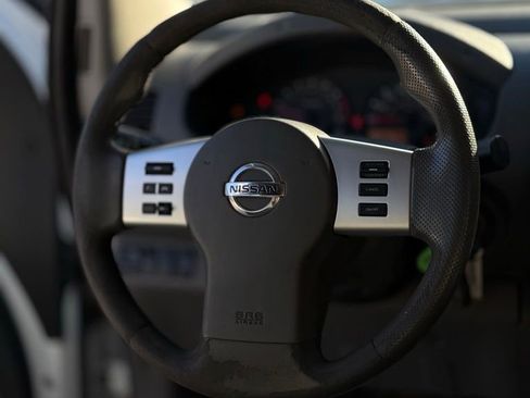 Used 2015 Nissan Frontier SV w/ SV Value Truck Package image 15