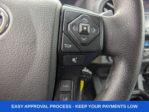 Used 2022 Toyota Tacoma SR image 29