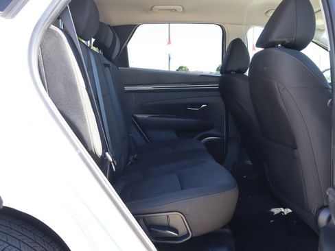 Used 2023 Hyundai Tucson SEL w/ Winter Package image 12