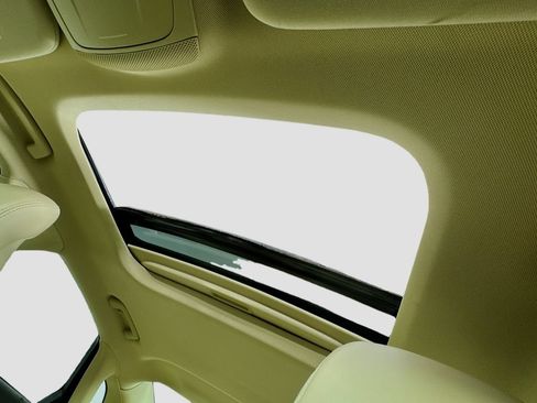 Used 2014 Lincoln MKZ AWD w/ Equipment Group 102A Reserve image 25