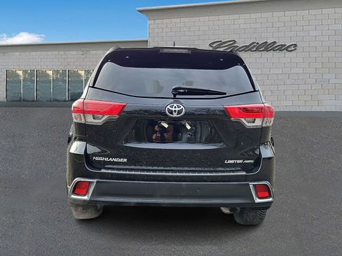 Used 2019 Toyota Highlander Limited image 5