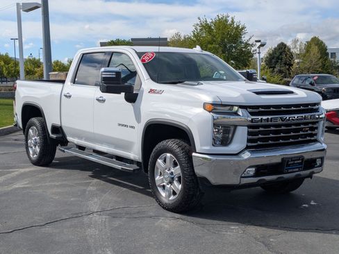 Used 2020 Chevrolet Silverado 3500 LTZ AWD/4WD image 7