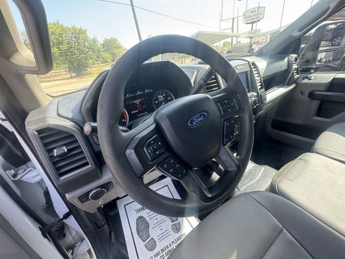 Used 2022 Ford F250 XL w/ Power Equipment Group AWD/4WD image 12