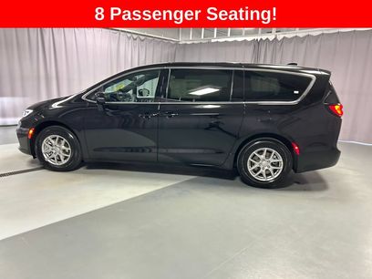 New 2026 Chrysler Pacifica Select