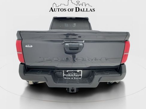 Used 2025 Toyota Tacoma SR RWD image 10
