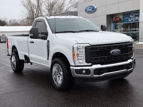 Used 2023 Ford F350 XL image 2