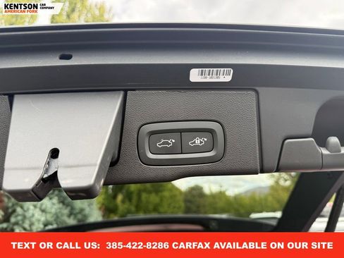 Used 2025 Volvo XC60 B5 Plus image 35