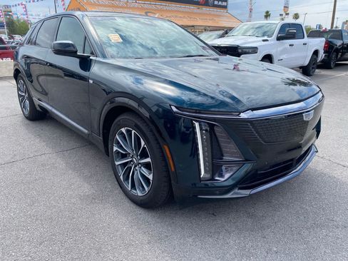 Used 2024 Cadillac Lyriq Sport w/ LPO, Floor Liner Package RWD image 3