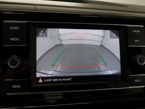 Used 2022 Volkswagen Taos S image 22