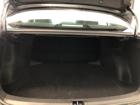Certified 2022 Toyota Corolla LE FWD image 38