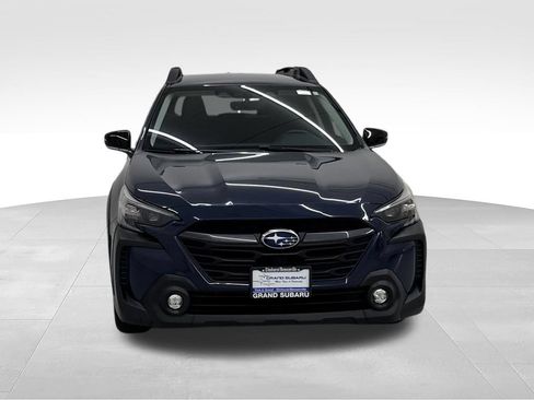 Used 2024 Subaru Outback Premium AWD/4WD image 9