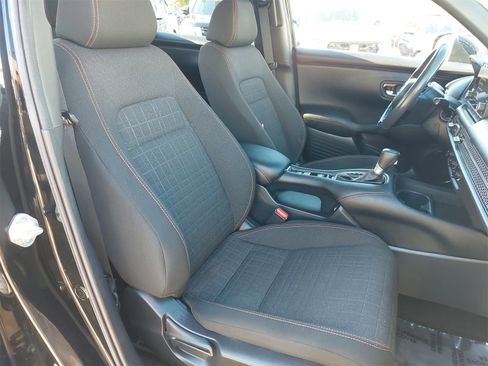 Used 2023 Honda HR-V Sport image 10