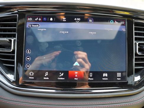 Certified 2022 Dodge Durango R/T AWD/4WD image 7